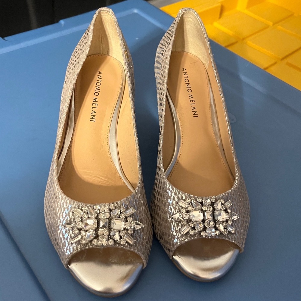 Antonio Melani Essie Silver Snakeskin Crystal Peep Toe Wedge Heels Womens 7M